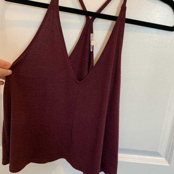 Aritzia/Wilfred maroon cropped tank - Picture 2 of 5